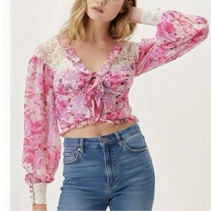 FOR LOVE AND LEMONS LARA PINK ROMANTIC LACE SEMI CROP TOP BLOUSE MEDIUM NEW